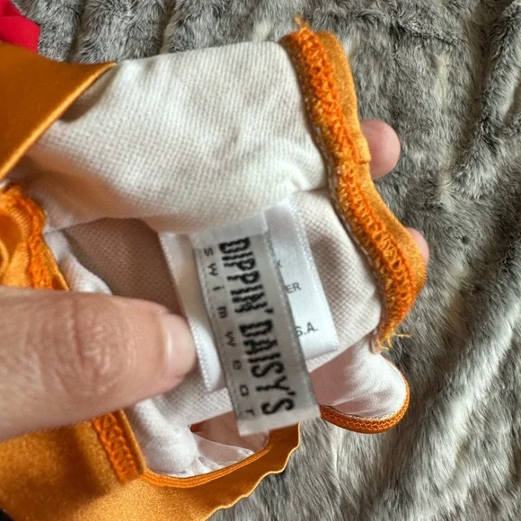 Dippin Daisy’s honey orange shiny bikini top sz Large - Picture 3 of 4
